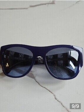 CHANEL Dark Blue Oversized Sunglasses Authentic Iconic Chanel
